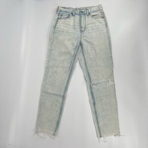 American Eagle Acid Wash Distressed Raw Hem Mom Jeans Size 4 Junior’s
